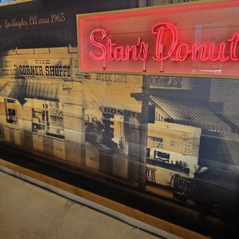 Stan's Donuts & Coffee - Donuts Near Me - Oakbrook Terrace, Illinois Stan's Donuts & Coffee - Donuts Near Me - Oakbrook Terrace, Illinois