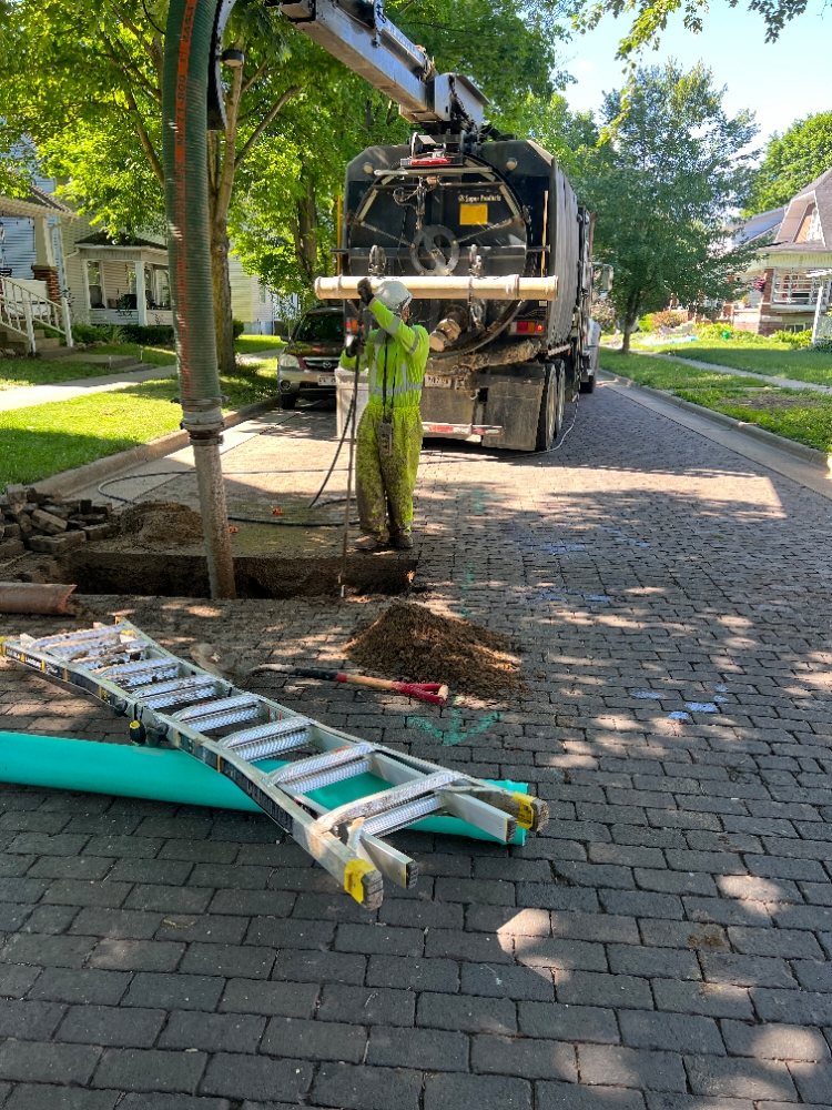 Slide of Elite Dain Solutions