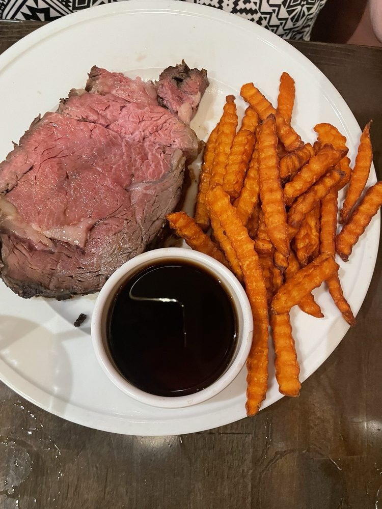 Charlie Brown's Steakhouse gift card