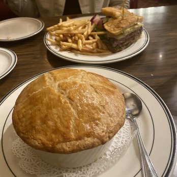 Mimi's Cafe - Chicken Pot Pie and French Quarter Burger - Breakfast & Brunch Near Me - Monrovia, California Mimi's Cafe - Chicken Pot Pie and French Quarter Burger - Breakfast & Brunch Near Me - Monrovia, California
