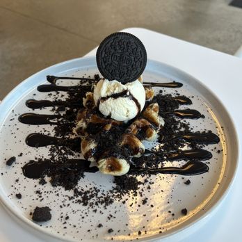 EM Boba & Coffee - Oreo Croffle - Coffee & Tea Near Me - Lakewood, Washington