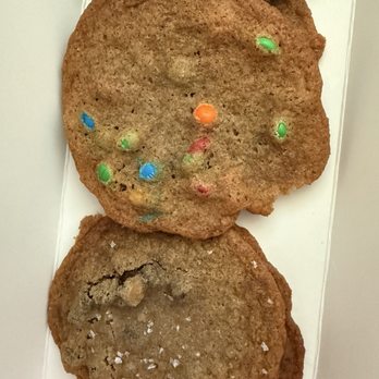 Crumbl - Saint George - Flat overcooked cookies - Bakeries Near Me - Saint George, Utah Crumbl - Saint George - Flat overcooked cookies - Bakeries Near Me - Saint George, Utah