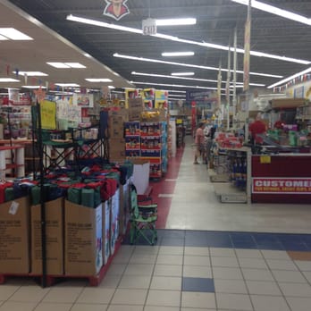 Ollie's Bargain Outlet - Niagara Falls Ollie's Bargain Outlet -- 8460 Niagara Falls Boulevard / Route 62, Niagara Falls NY Interior - Discount Store Near Me - Niagara Falls, New York Ollie's Bargain Outlet - Niagara Falls Ollie's Bargain Outlet -- 8460 Niagara Falls Boulevard / Route 62, Niagara Falls NY Interior - Discount Store Near Me - Niagara Falls, New York