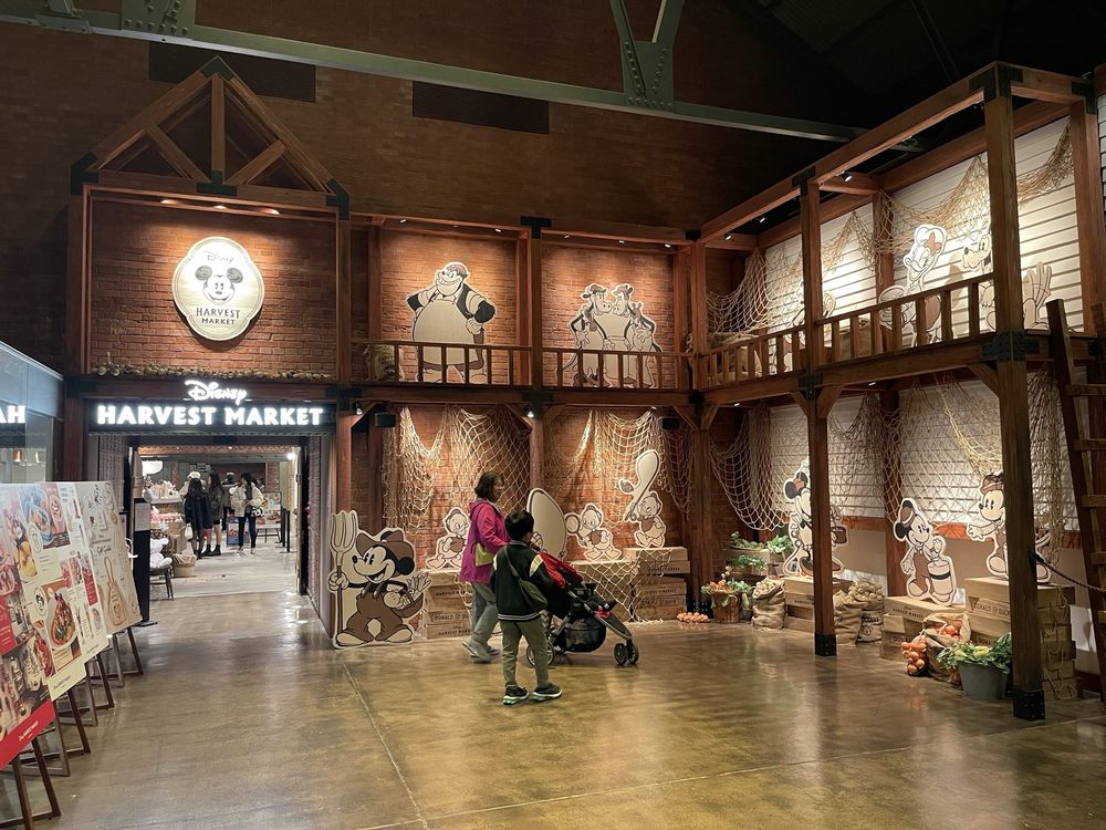 bills YOKOHAMA RED BRICK WAREHOUSE