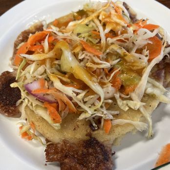 Antojitos Emanuel - Mix pupusa with sauce and slaw on top, aka heaven - Latin American Near Me - Ridgeland, Mississippi
