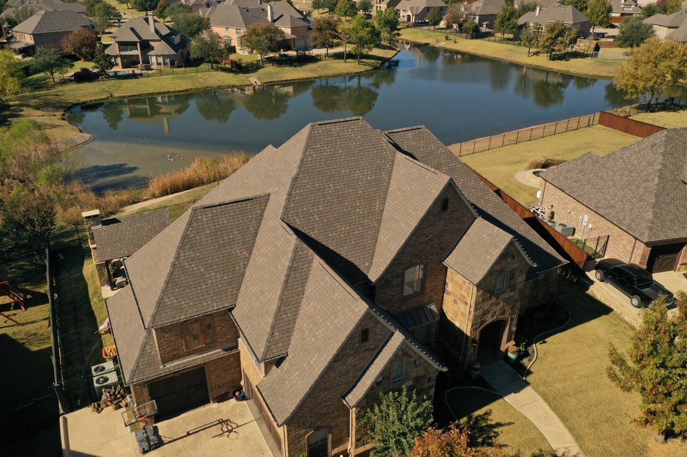 Slide of M & D Roofing and Construction