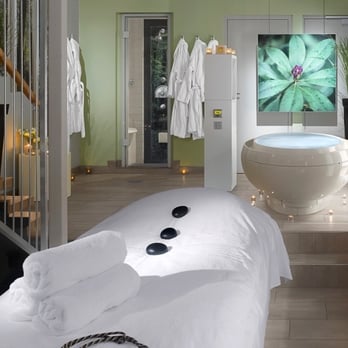 Radisson Blu Farnham Estate Hotel, Cavan - Hotels Near Me - Cavan, CN