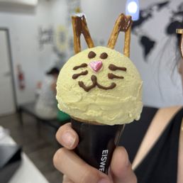 Kitty jasmine Ice Cream Kitty jasmine Ice Cream