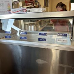 Soudan’s Only Store - Lots of ice cream options!
