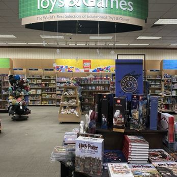Barnes & Noble - Newspapers & Magazines Near Me - Glendale, Colorado