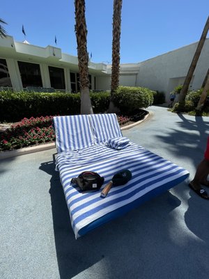 Blu Pool at Horseshoe Las Vegas by null