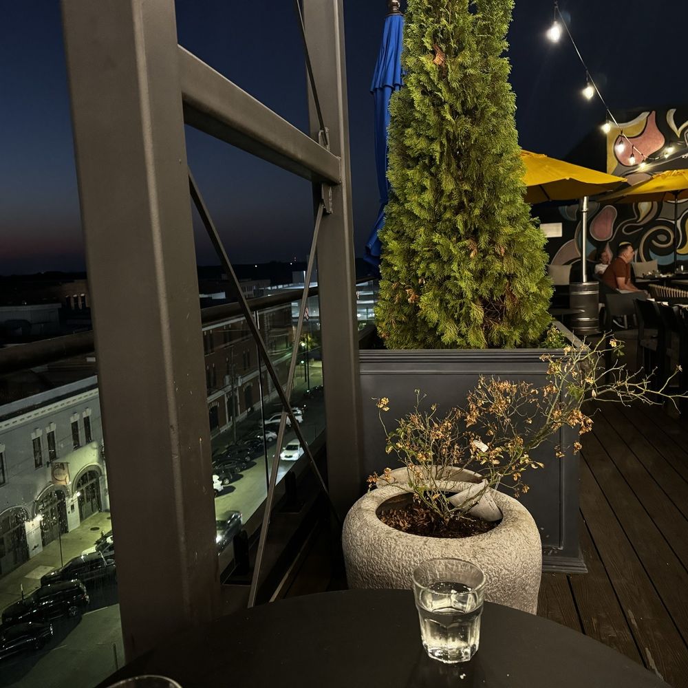 It's rooftop! It's rooftop!