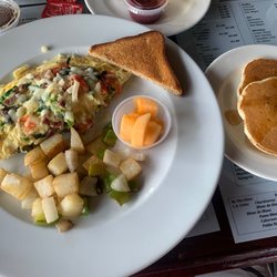 Pavillion - Breakfast omelette make your own deal