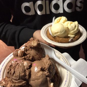 Insomnia Cookies - Desserts Near Me - Davis, California Insomnia Cookies - Desserts Near Me - Davis, California