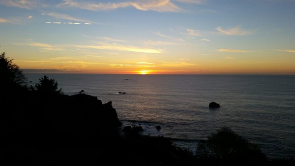Turtle Rocks Oceanfront Inn by null