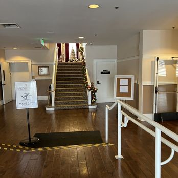 Spring Tea Garden - the entrance to the tea garden - Tea Rooms Near Me - Fullerton, California