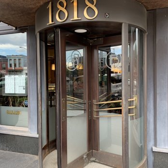 Ted's Bulletin 14th - Revolving entry door. - Breakfast & Brunch Near Me - Washington, DC, District of Columbia Ted's Bulletin 14th - Revolving entry door. - Breakfast & Brunch Near Me - Washington, DC, District of Columbia