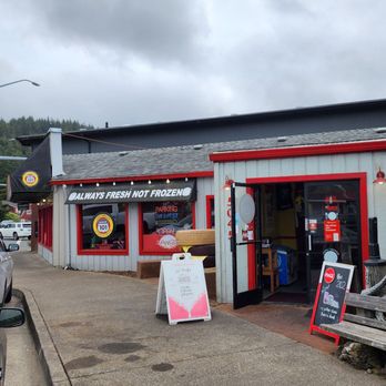 Hwy 101 Burger - Exterior (9/1/24) - Burgers Near Me - Lincoln City, Oregon Hwy 101 Burger - Exterior (9/1/24) - Burgers Near Me - Lincoln City, Oregon