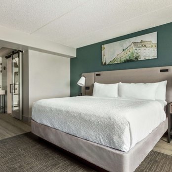 Crowne Plaza Tampa Westshore 149 Photos 78 Reviews Hotels