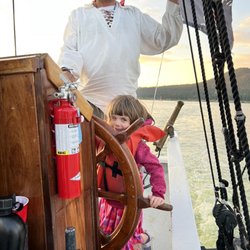 Big Bear Pirate Ship - Emmys first time steering a boat