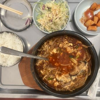 Go Goo Ma Korean - Beef stew - Korean Near Me - Hoffman Estates, Illinois Go Goo Ma Korean - Beef stew - Korean Near Me - Hoffman Estates, Illinois