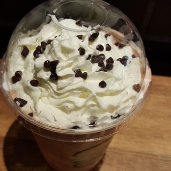 Shake Shack - Penn Station - Red velvet shake with chocolate chips - Burgers Near Me - New York, New York Shake Shack - Penn Station - Red velvet shake with chocolate chips - Burgers Near Me - New York, New York