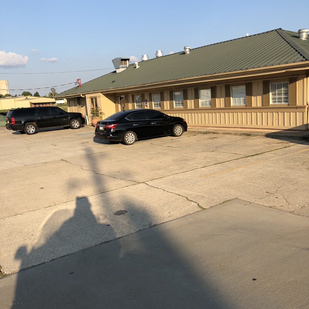Sheba's Family Restaurant - American Near Me - Hope, Arkansas