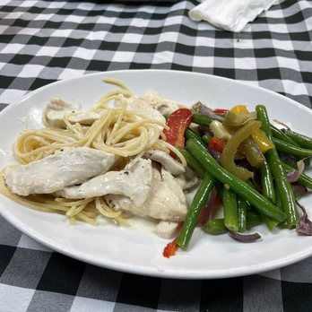 AJ's Kitchen Drawer - Creamy Garlic lemon chicken - Cooking Classes Near Me - Tampa, Florida AJ's Kitchen Drawer - Creamy Garlic lemon chicken - Cooking Classes Near Me - Tampa, Florida