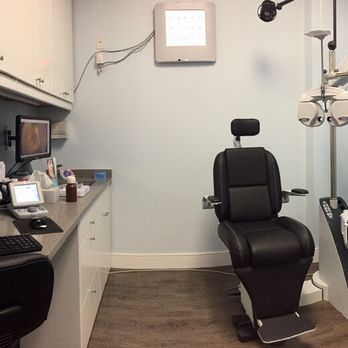 Integra Eyecare Centre - We have two fully equipped digital exam lanes to better serve you. - Optometrists Near Me - Burnaby, British Columbia Integra Eyecare Centre - We have two fully equipped digital exam lanes to better serve you. - Optometrists Near Me - Burnaby, British Columbia