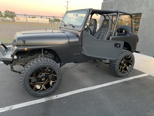 Auto Paint Jobs - Call us for your expert auto painting needs!
