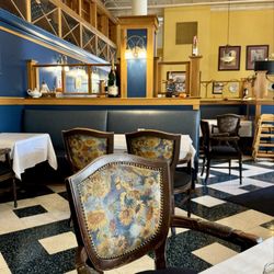 Bistro 501 - Interior