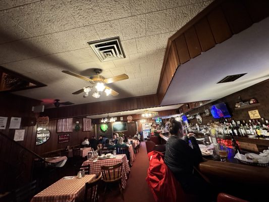 Nancy's Towne House by null