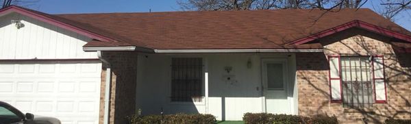 David's Star Roof Company Logo