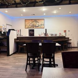 Isshin Ramen & Boba - Bar areas