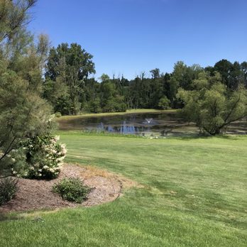 Gravity - Wine Tasting Room Near Me - Baroda, Michigan