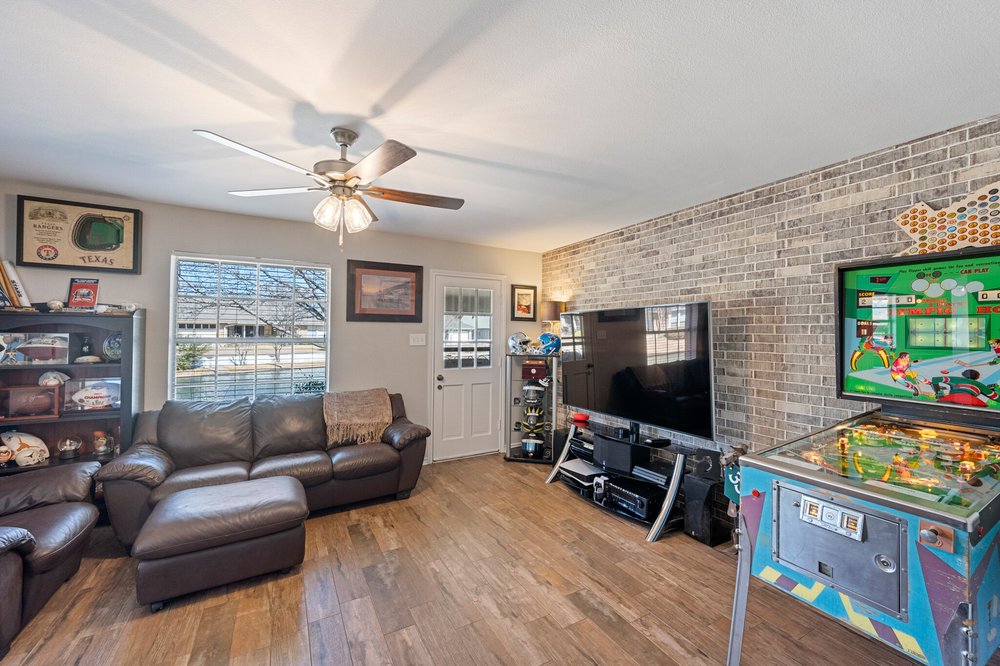 Slide of D Bassett Roofing & Renovation