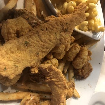 Bienvenue - Combo Fried Seafood Platters - Seafood Near Me - Harahan, Louisiana
