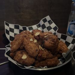 Half and Half Chicken / 반반치킨