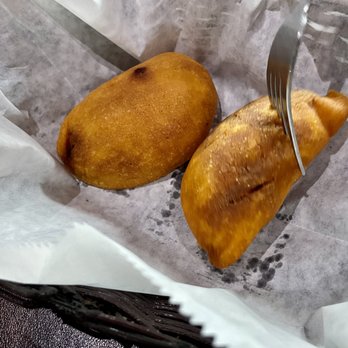 Casa Colombia - Empanadas with chicken - Colombian Near Me - Austin, Texas Casa Colombia - Empanadas with chicken - Colombian Near Me - Austin, Texas