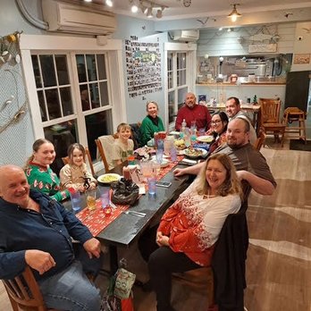 Nicks Beachside Grille - Kelley Christmas at Nick's Beachside Grille in York Maine - Sandwiches Near Me - York, Maine
