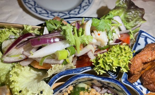 Rüen Thong Thai Restaurant by null