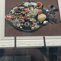 Thriftara - Button art