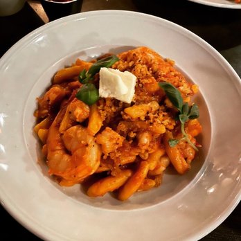 Schooners Monterey - Shrimp Cavatelli - Seafood Near Me - Monterey, California Schooners Monterey - Shrimp Cavatelli - Seafood Near Me - Monterey, California