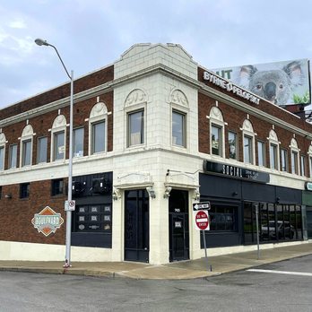 Social Waldo - Building Exterior - Sports Bars Near Me - Kansas City, Missouri
