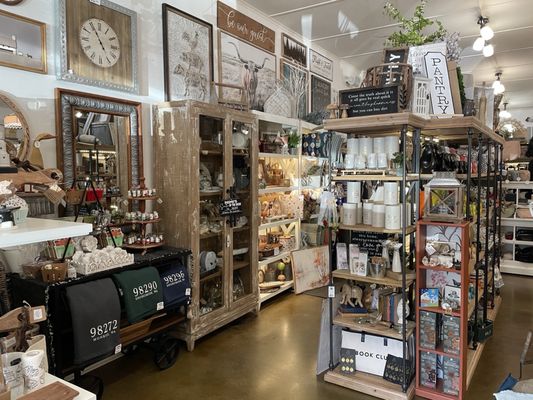 Mimi's A Shabby Chic Country Boutique