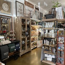 Mimi's A Shabby Chic Country Boutique - Selection