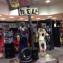 Animatronic displays you can use in your own Halloween scenes