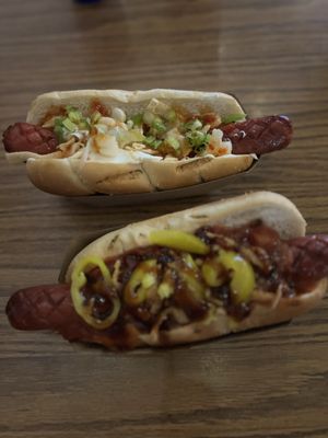 Grey Horse Saloon by null