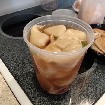United China Restaurant - Quart of Wonton Soup - Chinese Near Me - Manchester, Connecticut United China Restaurant - Quart of Wonton Soup - Chinese Near Me - Manchester, Connecticut