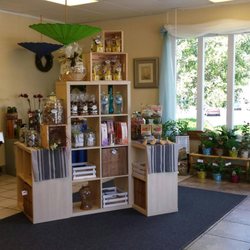 Raimondi’s Florist - Parkville